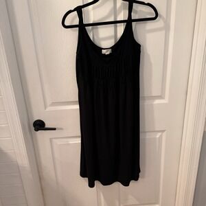 Ann Taylor LOFT Sz M black sleeveless Spaghetti Strap Baby Doll Dress Gathered‎